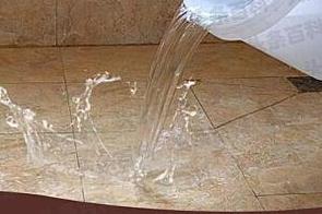 抚远漏水维修 免砸砖防水材料该如何施工